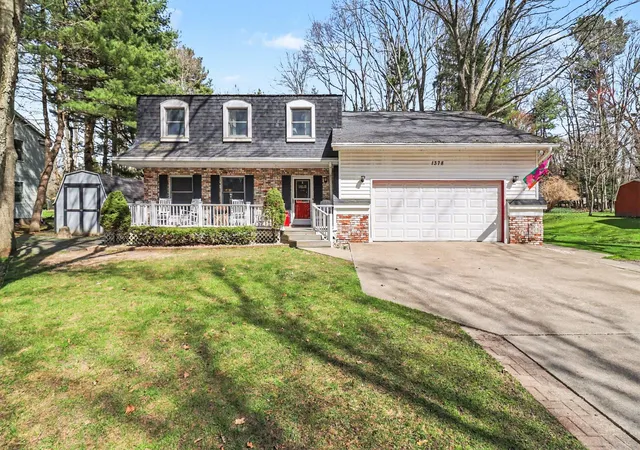 Photo 1 of Single family home for sale at 1378 N Lendale St, Ludington, MI 49431 | MLS# 67026016733 | Listing updated on 2026-07-25