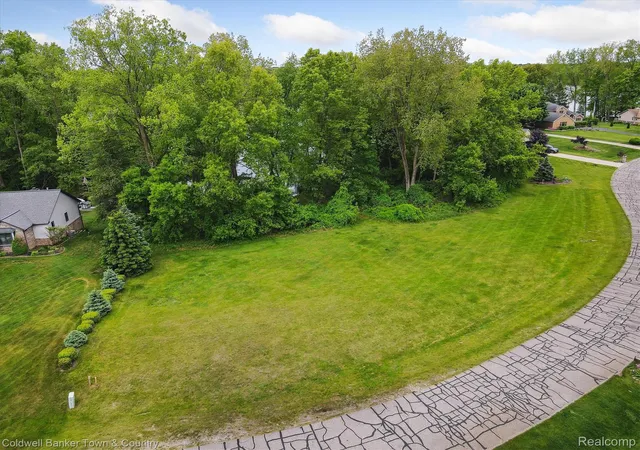 Photo 2 of Land for sale at 0 Mallards Landing, Highland, MI 48357 | MLS# 20261027027 | Listing updated on 2026-07-06