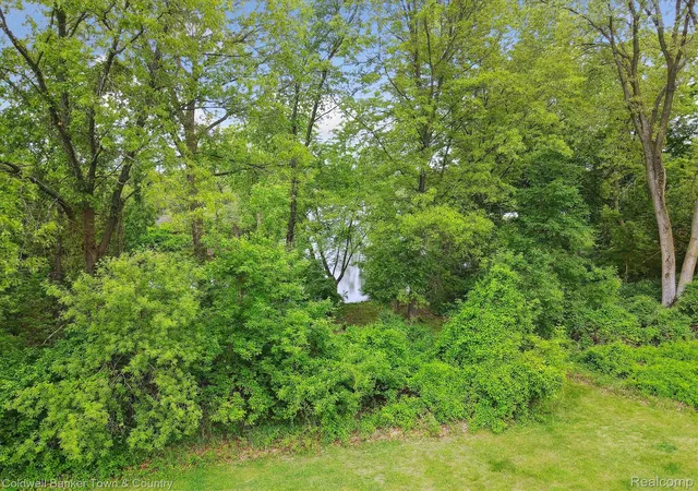 Photo 3 of Land for sale at 0 Mallards Landing, Highland, MI 48357 | MLS# 20261027027 | Listing updated on 2026-07-06