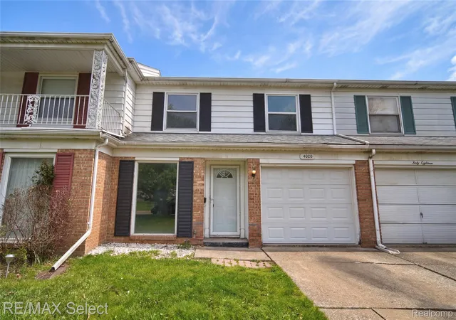 Photo 1 of Sale Pending at 4020 Park Forest Dr, Flint, MI 48507 | MLS# 20261027092 | Listing updated on 2026-09-10