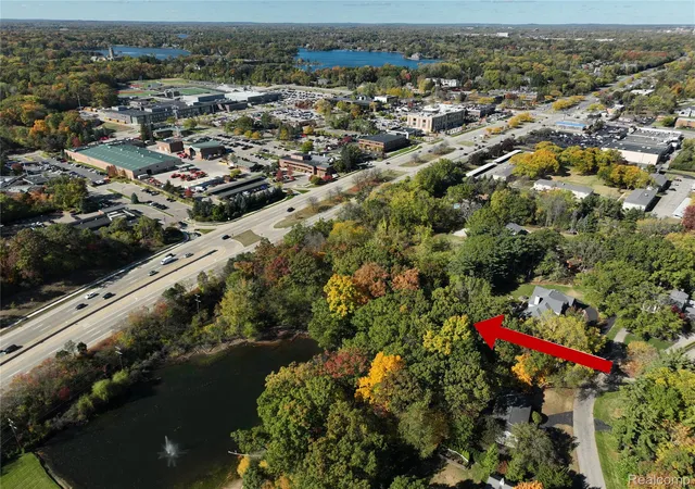 Photo 4 of Land for sale at 4255 Telegraph Rd, Bloomfield Hills, MI 48302 | MLS# 20261027162 | Listing updated on 2026-07-20