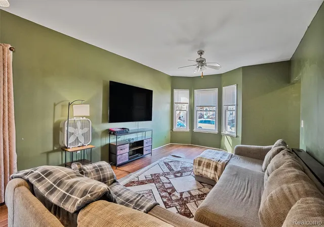 Photo 3 of Single family home for sale at 2422 Commor St, Hamtramck, MI 48212 | MLS# 20261027179 | Listing updated on 2026-07-06