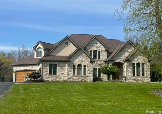 1st image of 6223 Canter Creek Trl, Grand Blanc, MI 48439 | MLS# 20261027267