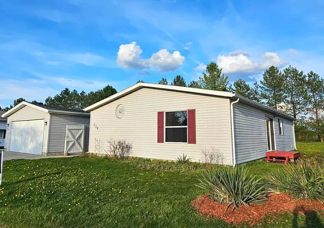 Homes for sale in Dewitt Charter Township Clinton, MI | 229 Cadgewith E, Dewitt Charter Township Clinton, MI 48906 | MLS# 65026016917