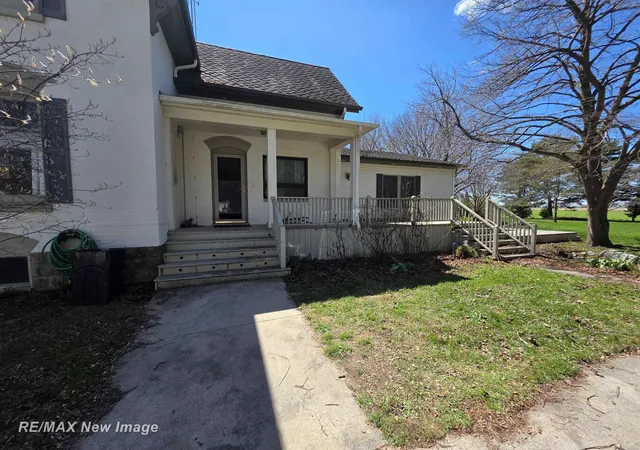 5th image of 184 S Main St, Elkton, MI 48731 | MLS# 61050204979