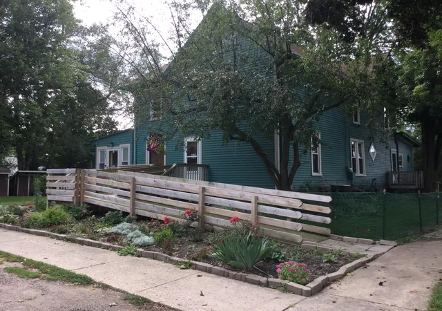 Homes for sale in Reading City Hillsdale, MI | 121 W State St, Reading City Hillsdale, MI 49274 | MLS# 53026016927