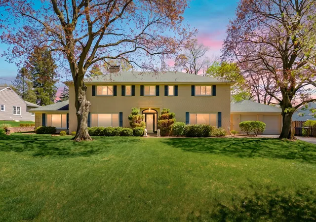 4th image of 2421 Waite Ave, Kalamazoo, MI 49008 | MLS# 66026016967