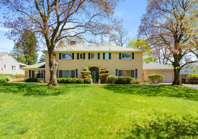 1st image of 2421 Waite Ave, Kalamazoo, MI 49008 | MLS# 66026016967