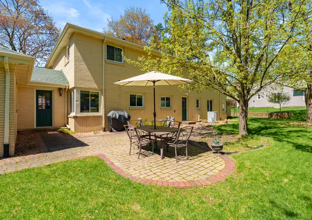 2nd image of 2421 Waite Ave, Kalamazoo, MI 49008 | MLS# 66026016967
