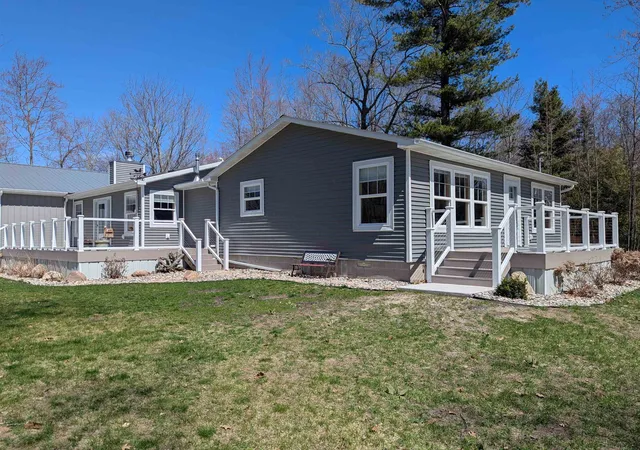 Homes for sale in Sims Township Arenac, MI | 4275 E Michigan Ave, Sims Township Arenac, MI 48703 | MLS# 77080067192