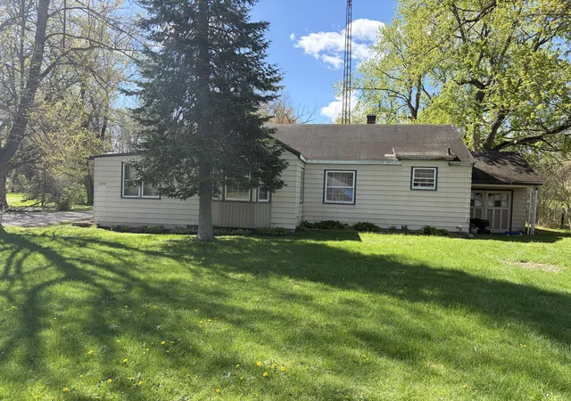 1st image of 2394 Yankee St, Niles, MI 49120 | MLS# 69026017058
