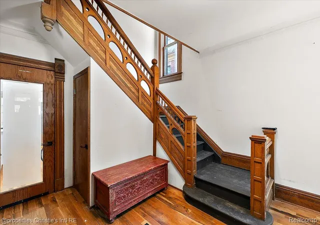 5th image of 691 W Canfield St, Detroit, MI 48201 | MLS# 20261027651