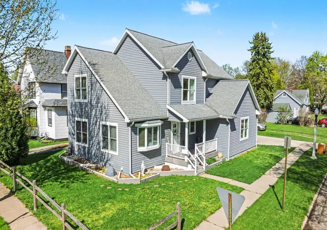 1st image of 500 Myrtle Ave, Sturgis, MI 49091 | MLS# 68026017212