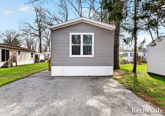 Homes for sale in Twin Lake, MI | 2310 Cherry Rd, Twin Lake, MI 49457 | MLS# 71026017233