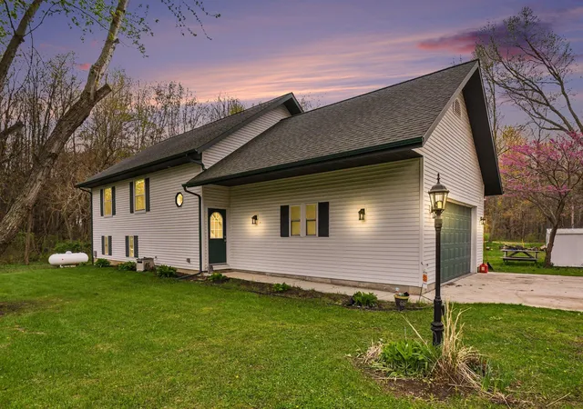 1st image of 29542 Priest St, Dowagiac, MI 49047 | MLS# 62026017299