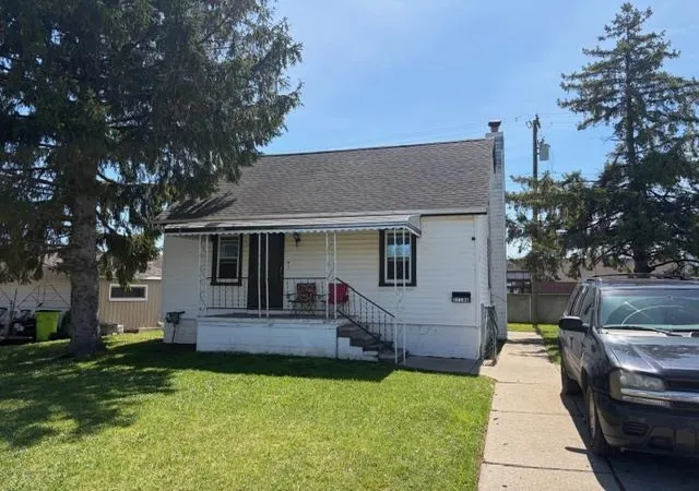 Photo 1 of Sale Pending at 21186 Woodward St, Clinton Township, MI 48035 | MLS# 5050205183 | Listing updated on 2026-05-05