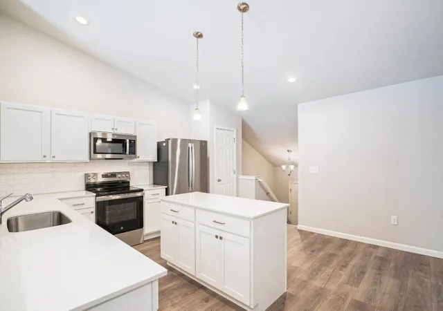 Photo 4 of Single family home for sale at 10130 Kearns Ct, Portage, MI 49024 | MLS# 66026017466 | Listing updated on 2026-07-22