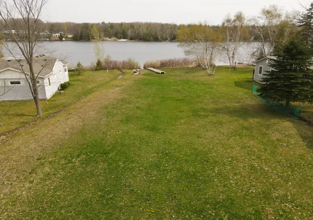 2nd image of 20128 Merritt Ave, Chippewa Lake, MI 49320 | MLS# 72026017476
