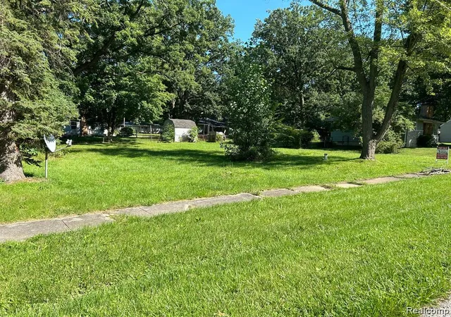 Photo 2 of Land for sale at 1465 Mcewen St, Burton, MI 48509 | MLS# 20261027955 | Listing updated on 2026-09-09