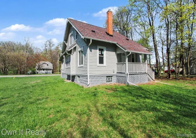 Photo 3 of Single family home for sale at 6023 Wayne Rd, Romulus, MI 48174 | MLS# 20261028228 | Listing updated on 2026-07-30