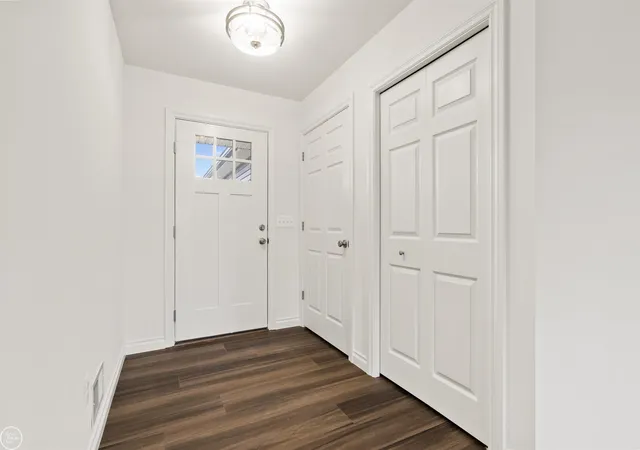 Photo 2 of Single family home for sale at 2 Riley Rd, Saint Clair, MI 48079 | MLS# 58050205321 | Listing updated on 2026-04-24