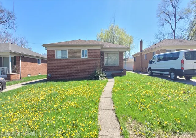 Photo 1 of Single family home for sale at 15705 Hilton St, Southfield, MI 48075 | MLS# 20261028308 | Listing updated on 2026-09-04