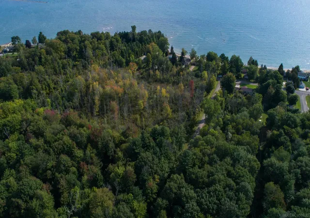 5th image of Lakeview Dr, Harbor Beach, MI 48441 | MLS# 58050205350