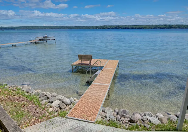 4th image of 2447 N West Torch Lake Dr, Kewadin, MI 49648 | MLS# 78080067337