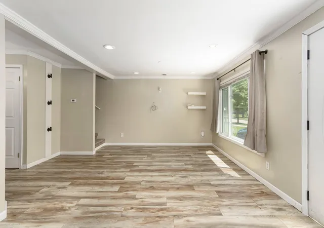 Photo 4 of Single family home for sale at 21525 Brys Dr, Saint Clair Shores, MI 48080 | MLS# 58050205358 | Listing updated on 2026-09-02