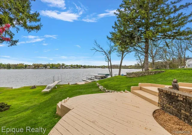 Photo 4 of Single family home for sale at 4521 Parnell Dr, Clarkston, MI 48346 | MLS# 20261028390 | Listing updated on 2026-07-28