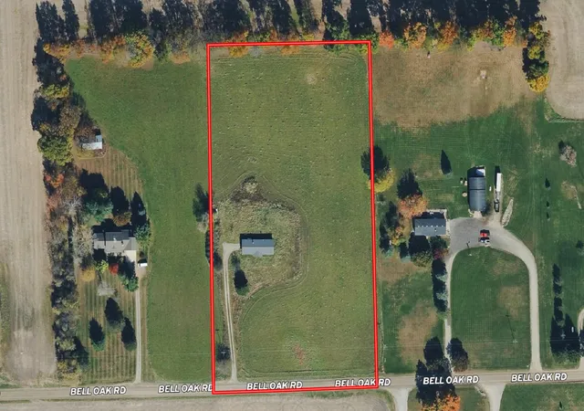 3rd image of 11580 Bell Oak Rd, Webberville, MI 48892 | MLS# 81026017906