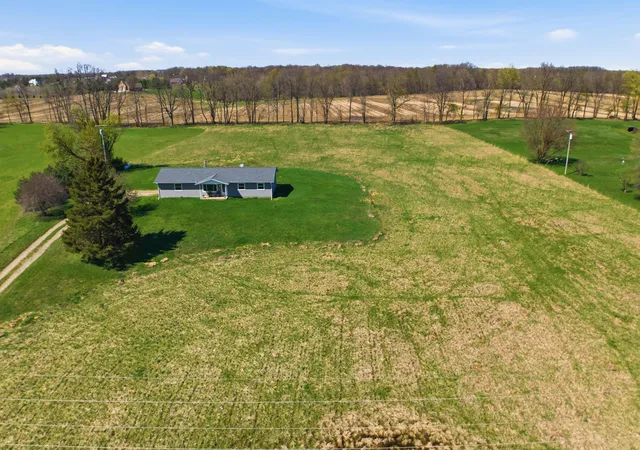 4th image of 11580 Bell Oak Rd, Webberville, MI 48892 | MLS# 81026017906