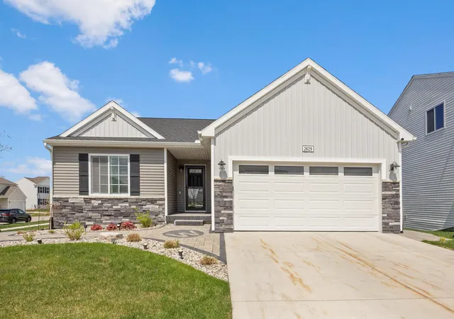 1st image of 2629 Blooming Bud Ln, Grand Rapids, MI 49508 | MLS# 65026017949