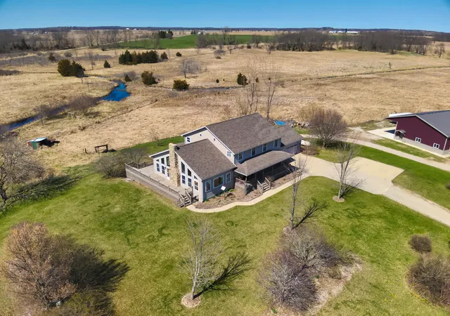 2nd image of 198 W Chicago Rd, Coldwater, MI 49036 | MLS# 68026017980