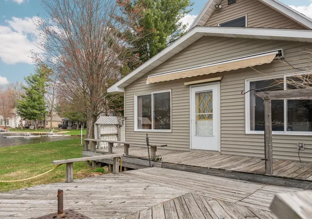 Homes for sale in Lake City, MI | 7049 W White Birch Ave, Lake City, MI 49651 | MLS# 78080067379