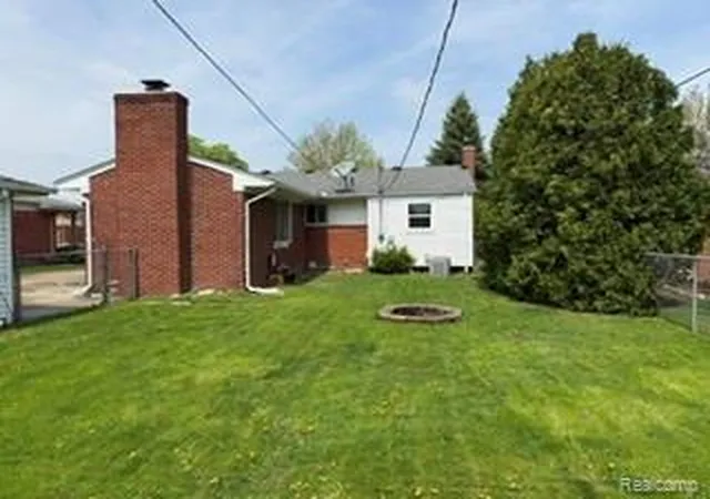 Homes for sale in Riverview, MI | 14137 Berkshire St, Riverview, MI 48193 | MLS# 20261028553