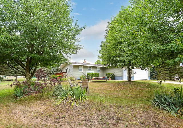 Photo 4 of Single family home for sale at 2640 67th Street, South Haven, MI 49090 | MLS# 69026018003 | Listing updated on 2026-06-12