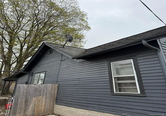 Homes for sale in Lapeer City Lapeer, MI | 1138 W Oregon St, Lapeer City Lapeer, MI 48446 | MLS# 20261028590