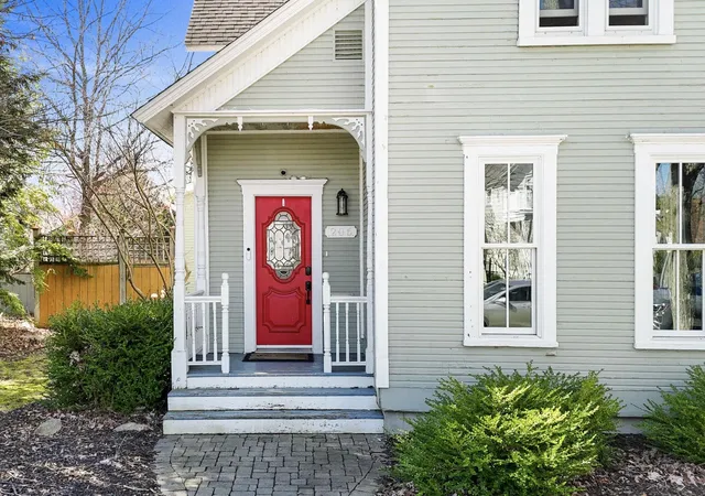 2nd image of 206 E Ninth St, Traverse City, MI 49684 | MLS# 78080067400