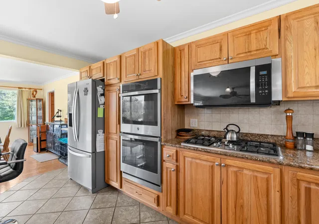 5th image of 51545 Summit St, Paw Paw, MI 49079 | MLS# 66026018126