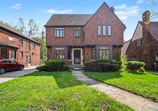 1st image of 18944 Warrington Dr, Detroit, MI 48221 | MLS# 20261028812