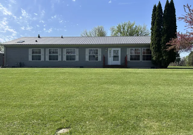 Photo 1 of Single family home for sale at 33291 Maryann Dr, Colon, MI 49040 | MLS# 68026018185 | Listing updated on 2026-08-31