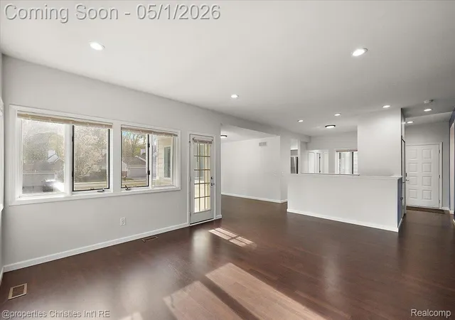 Homes for sale in Farmington Hills City Oakland, MI | 35052 Meadow Ln, Farmington Hills City Oakland, MI 48335 | MLS# 20261028891