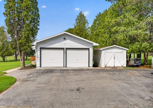 Photo 3 of Single family home for sale at 4079 Wild Turkey Trl, Richmond Township Osceola, MI 49677 | MLS# 72026018218 | Listing updated on 2026-08-26