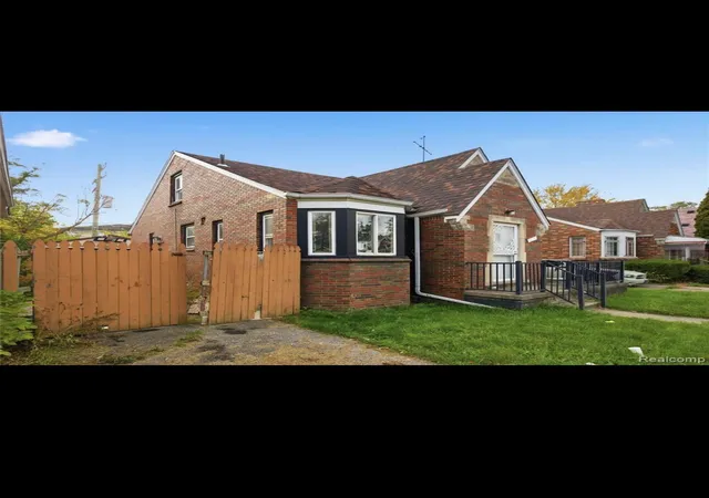 Homes for sale in Detroit, MI | 9175 Everts St, Detroit, MI 48224 | MLS# 81026018345