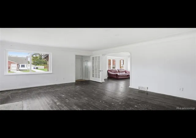 Homes for sale in Detroit, MI | 9175 Everts St, Detroit, MI 48224 | MLS# 81026018345