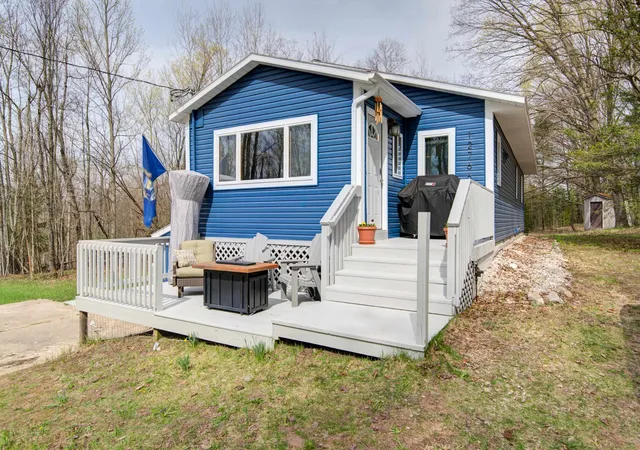 Photo 1 of Single family home for sale at 12766 Oakley Rd, Honor, MI 49640 | MLS# 78080067437 | Listing updated on 2026-07-10
