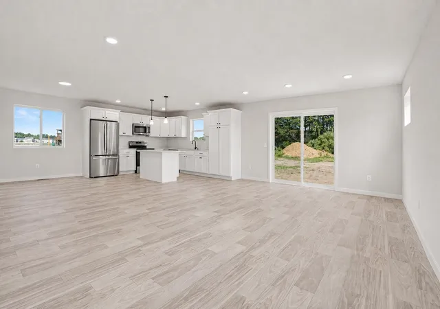 Photo 3 of Single family home for sale at 58370 Swenson St, Mattawan Village Van Buren, MI 49071 | MLS# 66026018363 | Listing updated on 2026-09-11