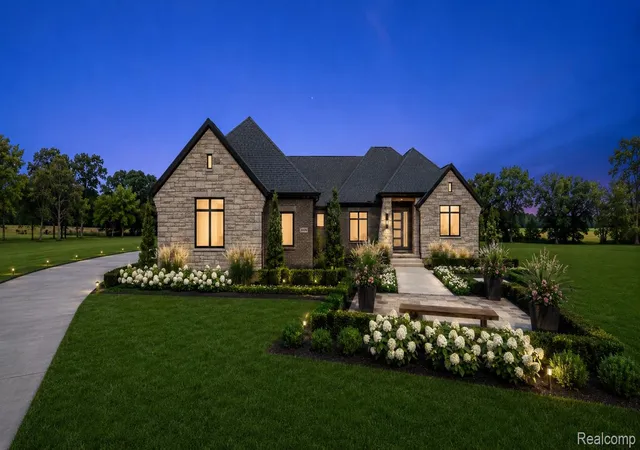 Single family home for sale at 4025 Taft Rd, Bruce Twp, MI 48065 | MLS# 20261029346 | Listing updated on 2026-09-17