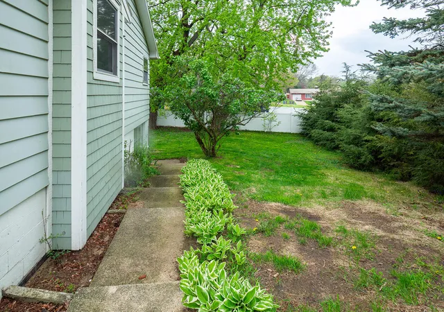 Homes for sale in New Buffalo City Berrien, MI | 923 Bell Ave, New Buffalo City Berrien, MI 49117 | MLS# 69026018475